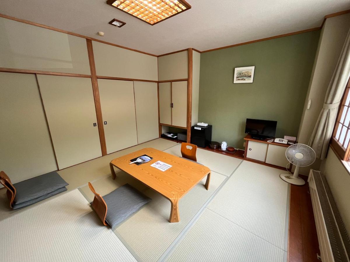 Marukoma Onsen Ryokan Chitose  Eksteriør billede